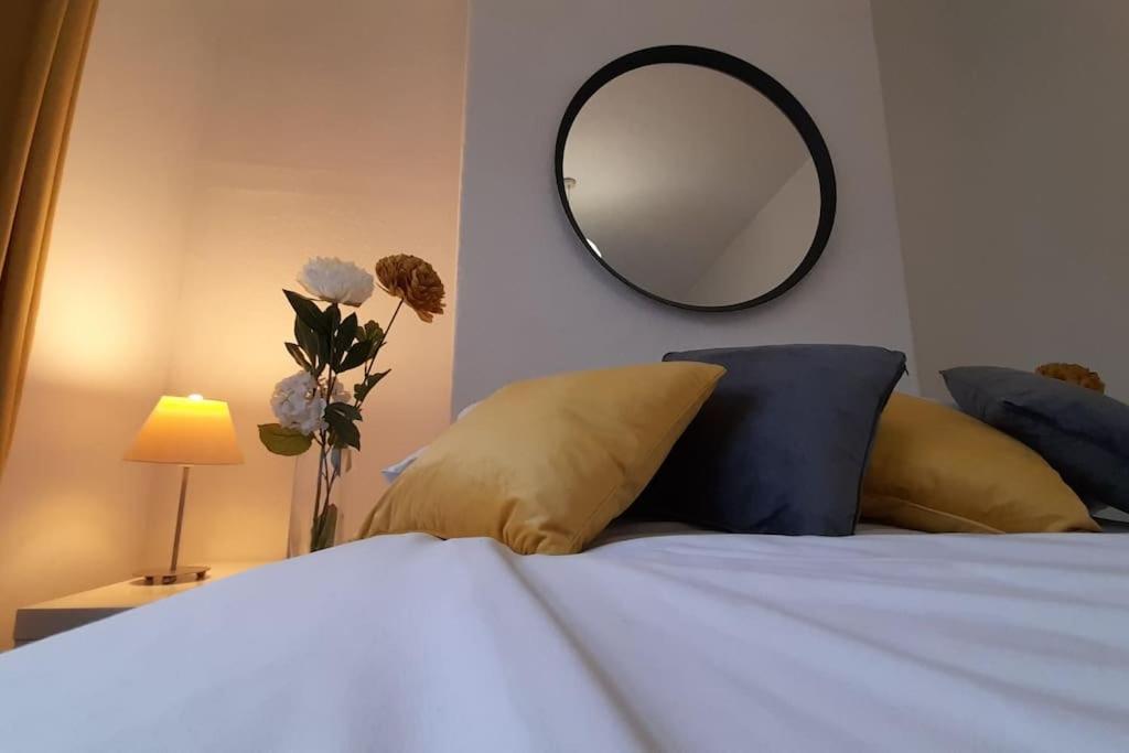 Spacious 4 Bedroom, Free Netflix, Central Location Κάρντιφ Εξωτερικό φωτογραφία